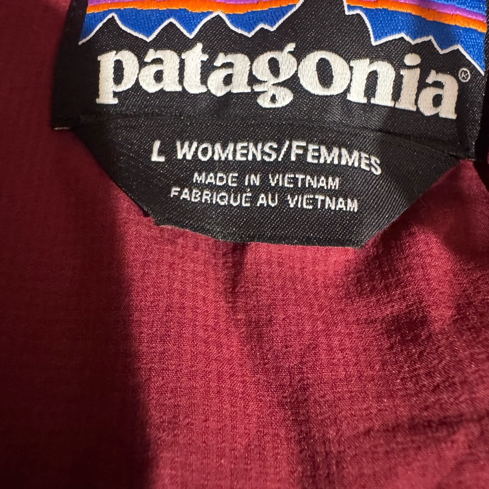 Patagonia Women's Jacket - Picture 3 of 4